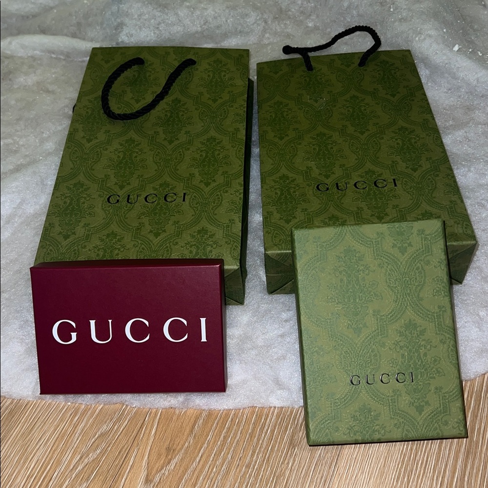 Gucci Olive Green Gift Bags with Gift Boxes
